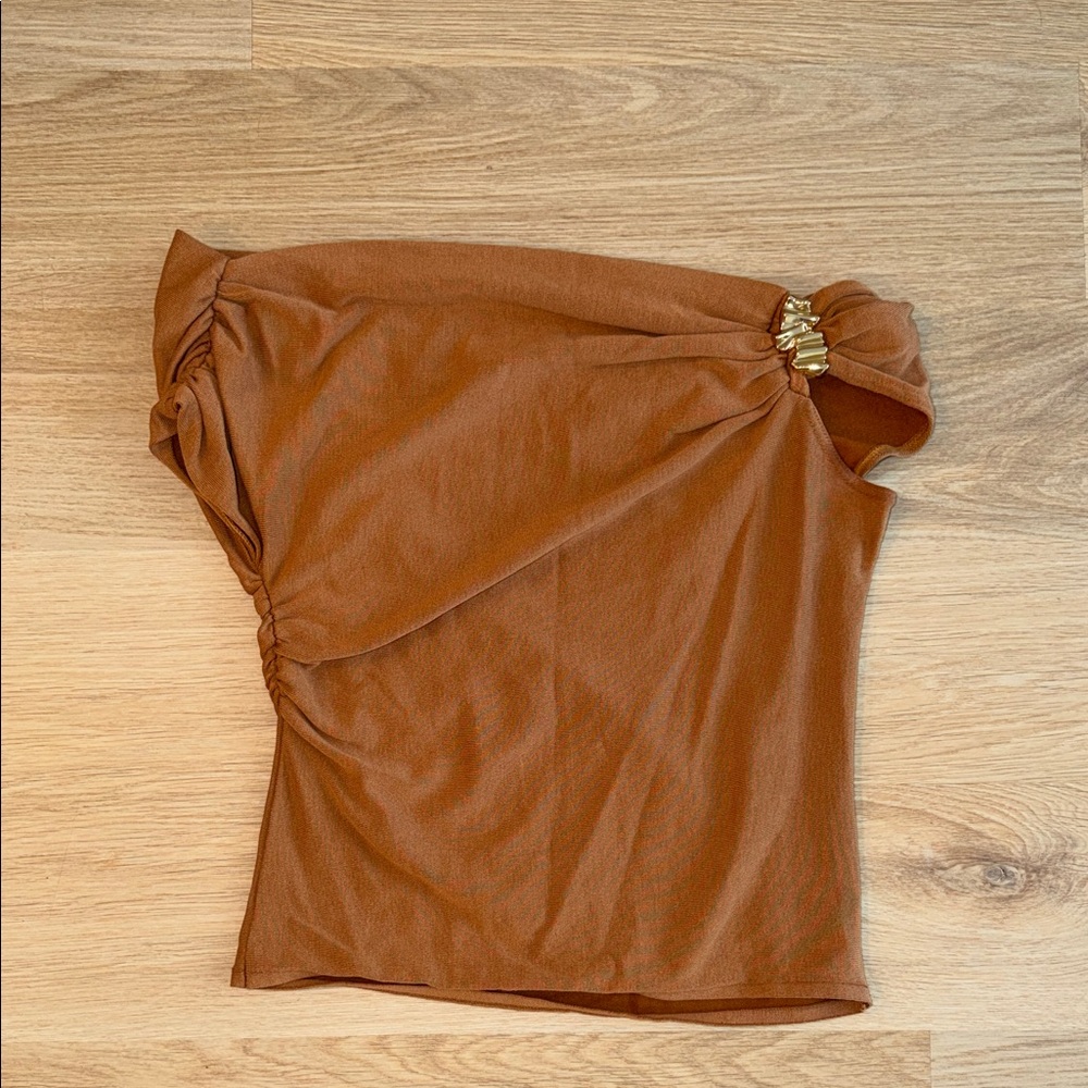 H&M off the shoulder crop top